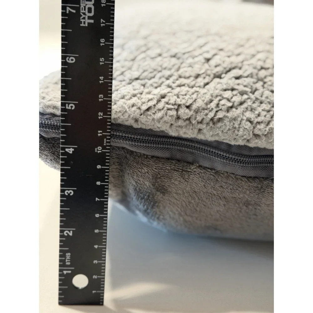 Apple Employee Mindful Minute Challenge fleece blanket throw, 50